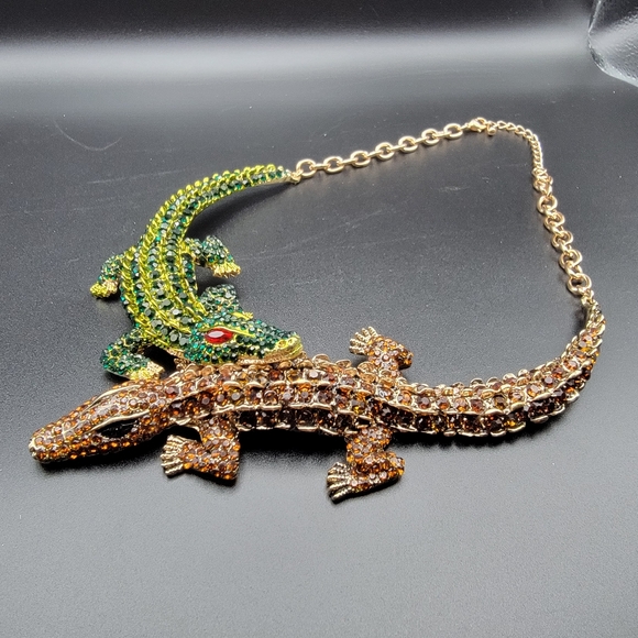 NOS Crystal Alligator Statement Necklace Green & Amber Rhinestone Crocodile Bib - Picture 13 of 15